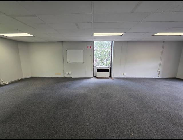 529M² OFFICE TO LET IN ORMONDE